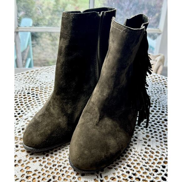 Vince Camuto Ladies Brown Leather Suede Fringe Tassel Bootie Size 8.5 Wide 787 - Picture 4 of 10